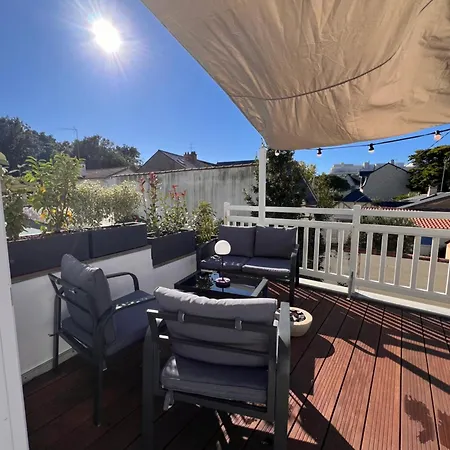 Hyper Centre Apartment