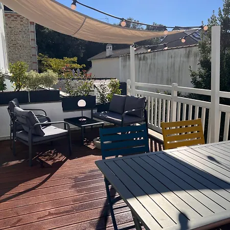 Hyper Centre Apartman *